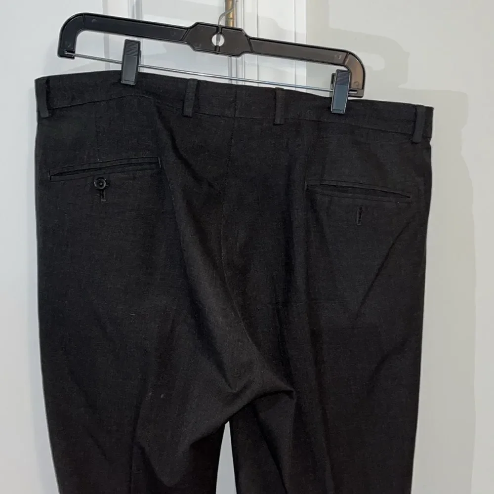 Poly Blend Flat front Haggar originals Traveller Travel pants Trousers 38/30